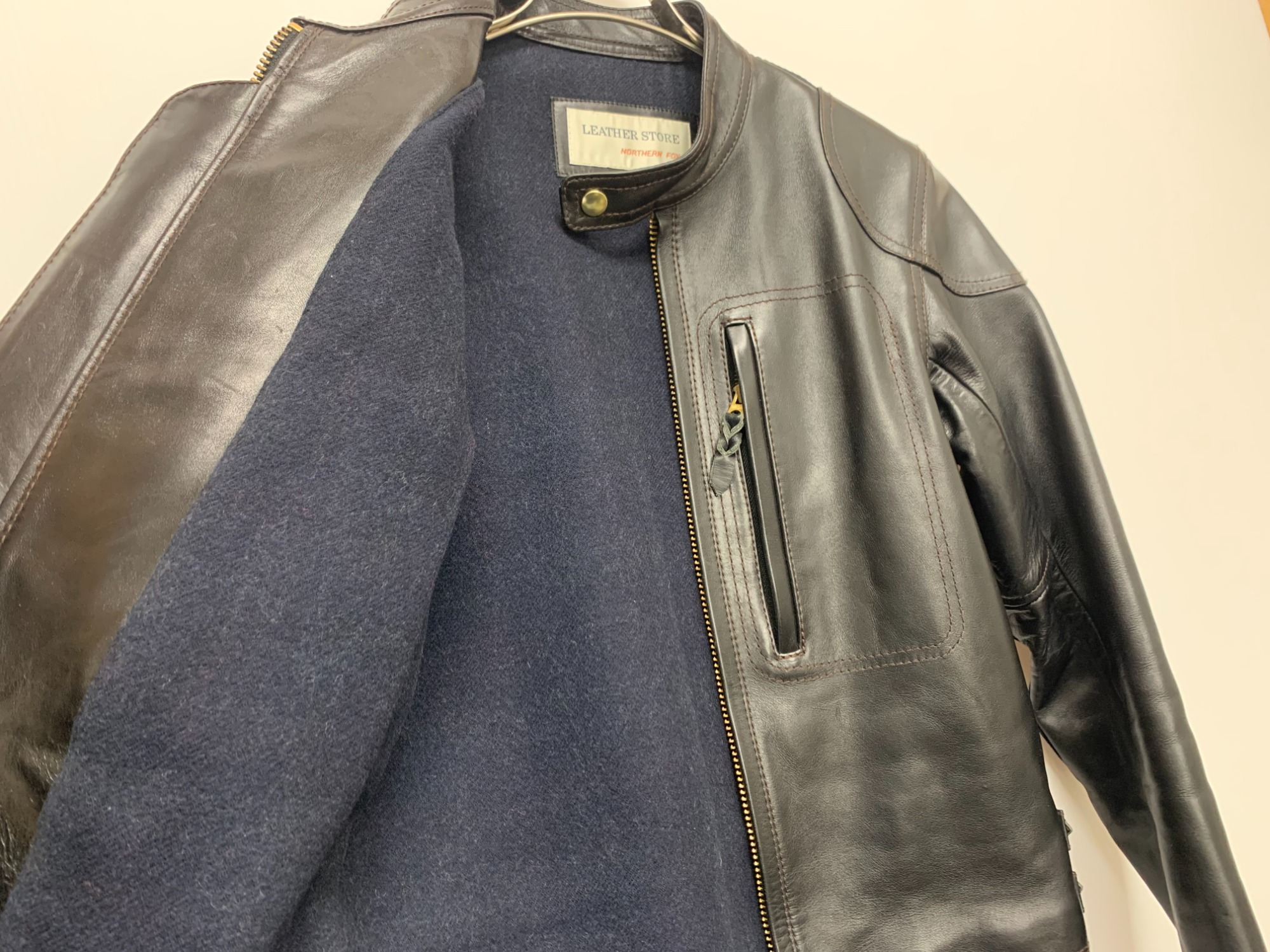 LEATHER STORE NORTHERN FOX】レザーライダースジャケットをご紹介し