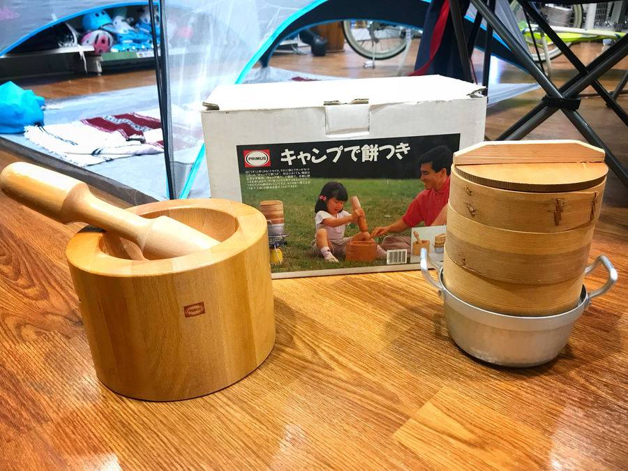 激レア？！小さくても機能は本格派！”キャンプで餅つき”入荷しました