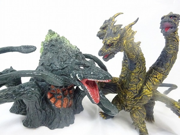 ゴジラフィギュア】激アツ大怪獣コラボ！カイザーギドラvsビオランテ