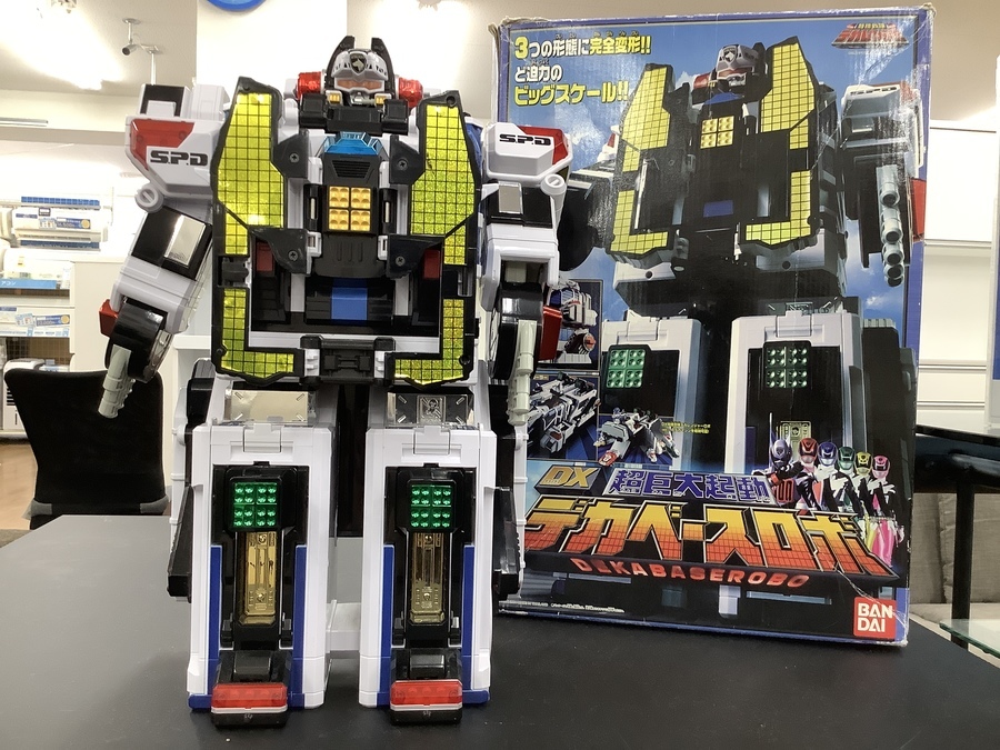 特捜戦隊デカレンジャー】DX超巨大起動デカベースロボ入荷！！！【八尾