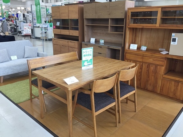 unico(ウニコ)のSUK(スーク) ベンチダイニングセット入荷しました