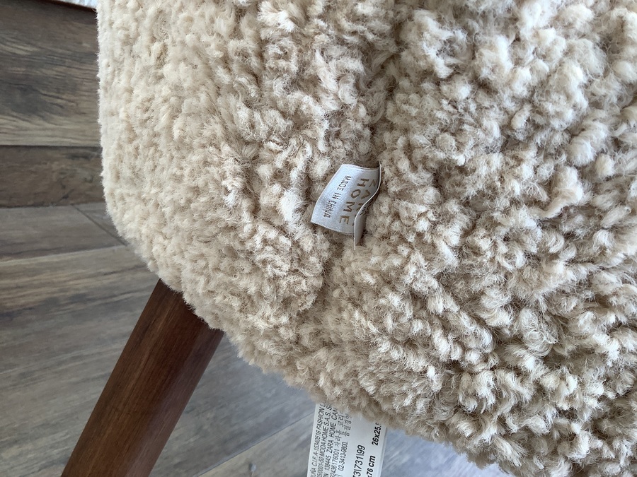 ZARA HOME（ザラ ホーム）】アームチェアが2脚入荷しました