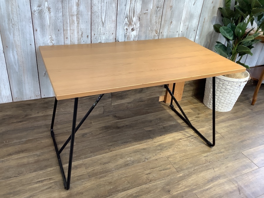 無印良品】折りたたみ式のダイニングテーブルが入荷しました！【トレ