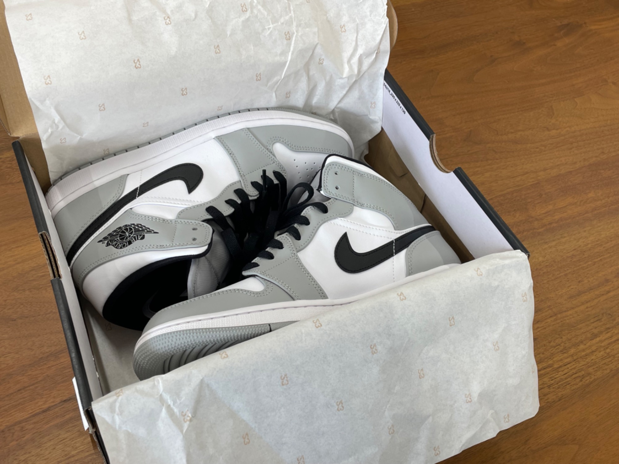 定番！NIKE ハイカットスニーカーが入荷！☆彡【未使用品】｜2024年02