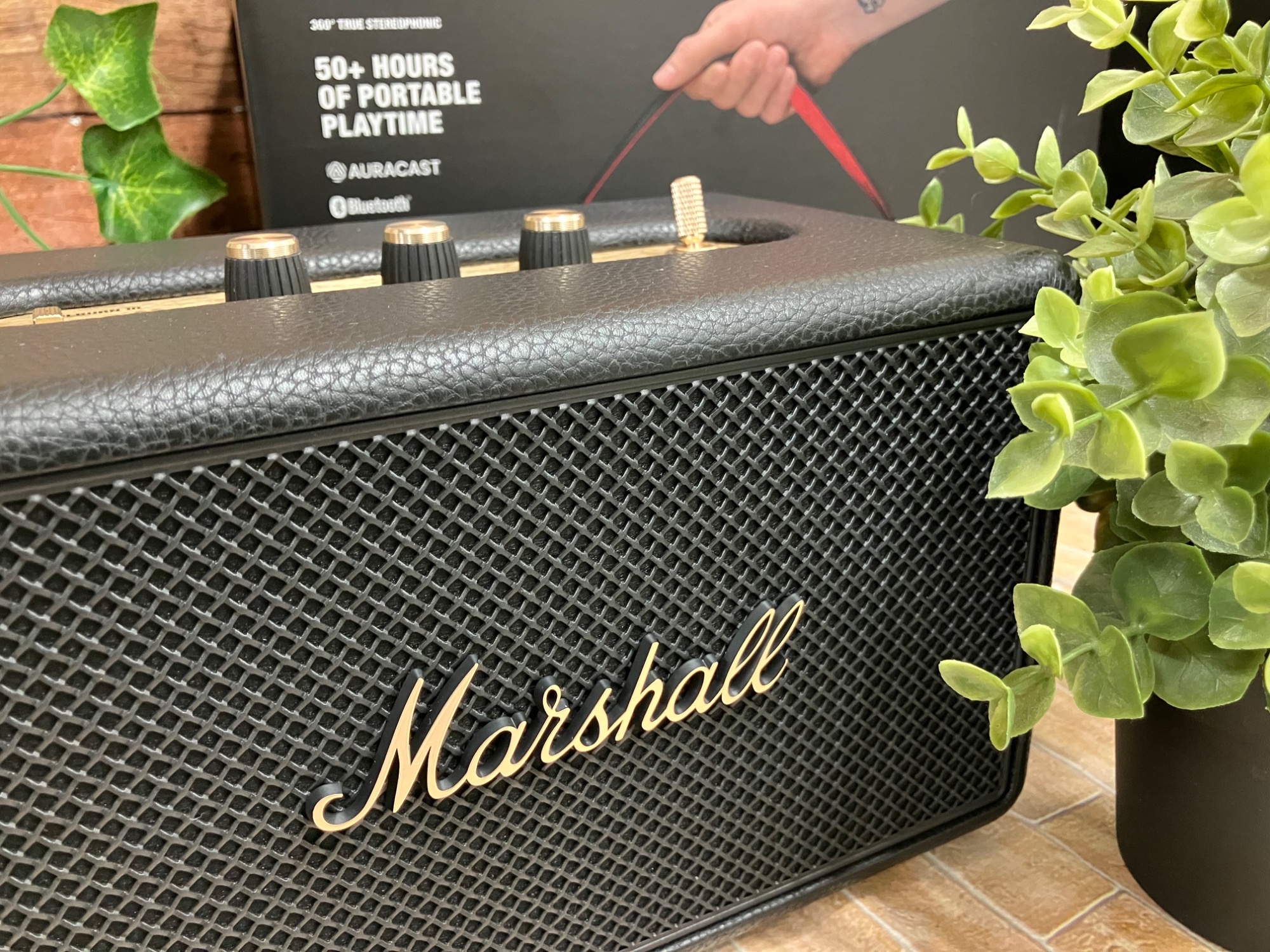 最大50時間再生【Marshall/マーシャル】ワイヤレススピーカーが入荷