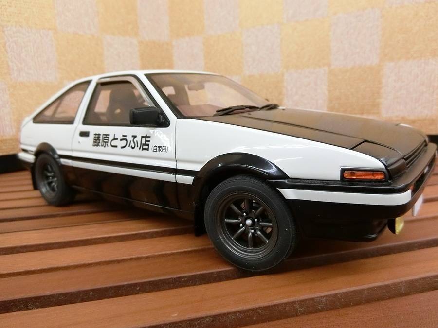 イニシャルD！AUTOart（オートアート）1/18スケールミニカー トヨタ