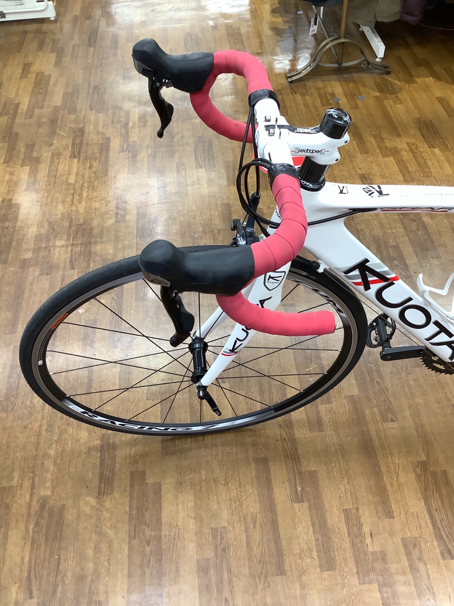 kuota KHARMA Race 2012ﾓﾃﾞﾙ ロードバイク入荷しました！｜2022年12月