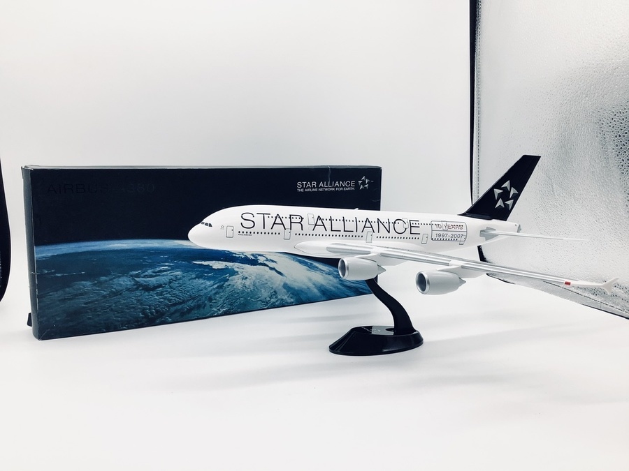 非売品】STAR ALLIANCE(スターアライアンス)よりAIRBUS(エアバス) A380