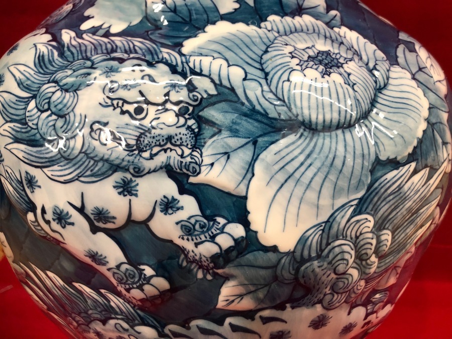 WEB販売中】特大約50cm! 五代耕右衛門窯 染付獅子牡丹花瓶買取入荷