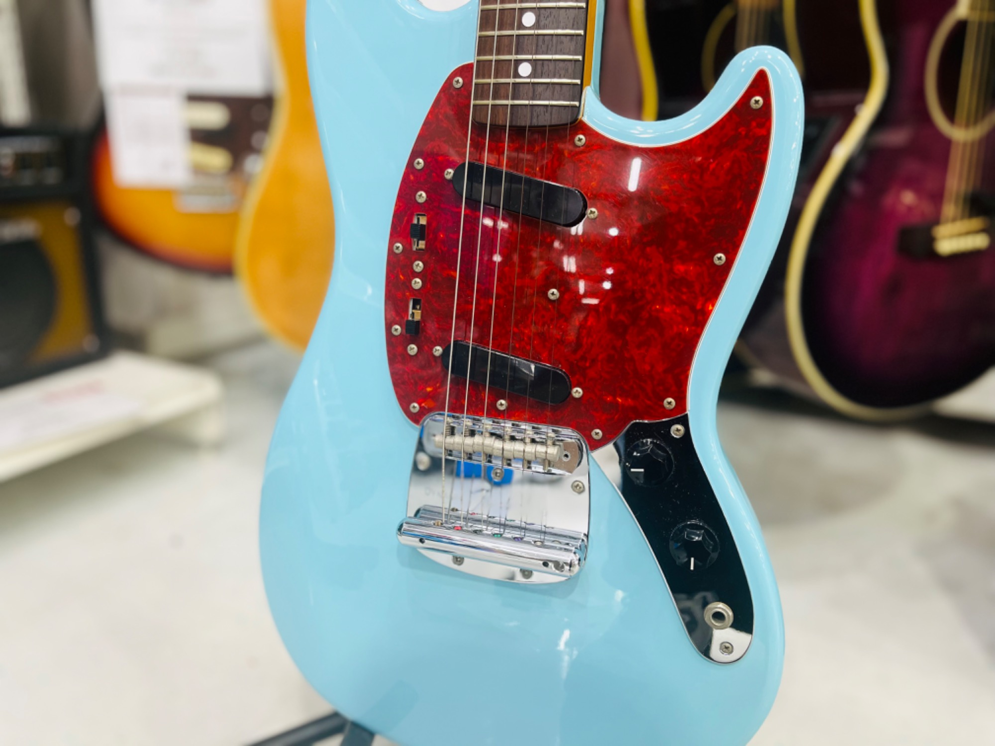 Fender Japan（ フェンダージャパン）エレキギター(MG69-65)が買取入荷