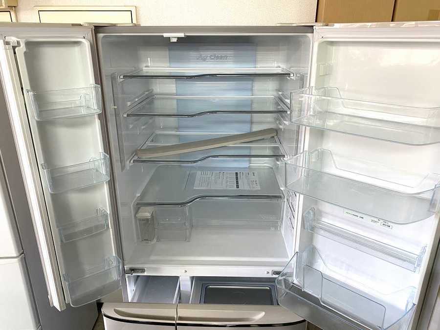 6ドア冷蔵庫 Panasonic(パナソニック) NR-F554T 2010年製 550L 入荷