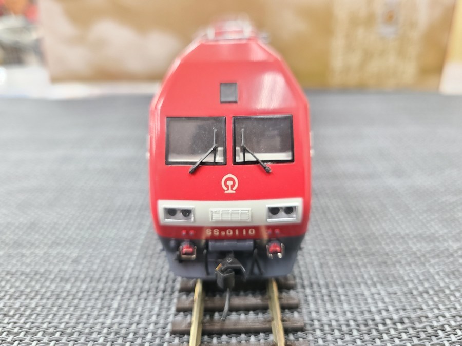 HOゲージの中国鉄路 韶山9G型 SS9G 電気機関車入荷しました！｜2022年