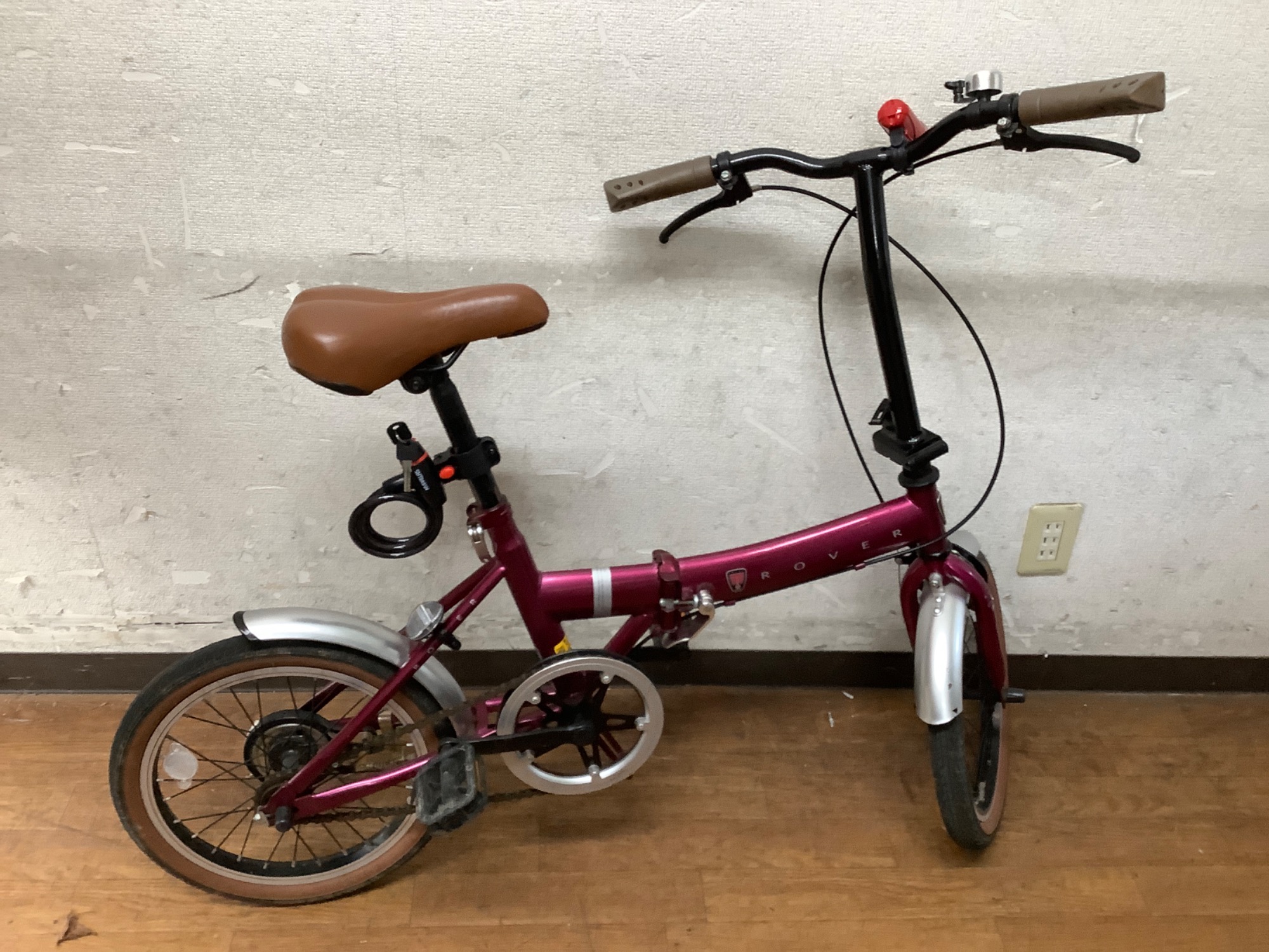 コンパクトでレジャーにも！】ROVER（ローバー）より折りたたみ自転車