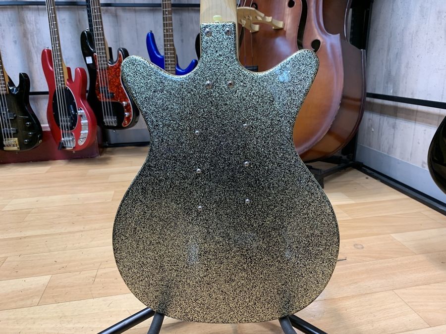 Danelectro DC-3 PRO Silver Metalflakeが買取入荷しました！【南大沢