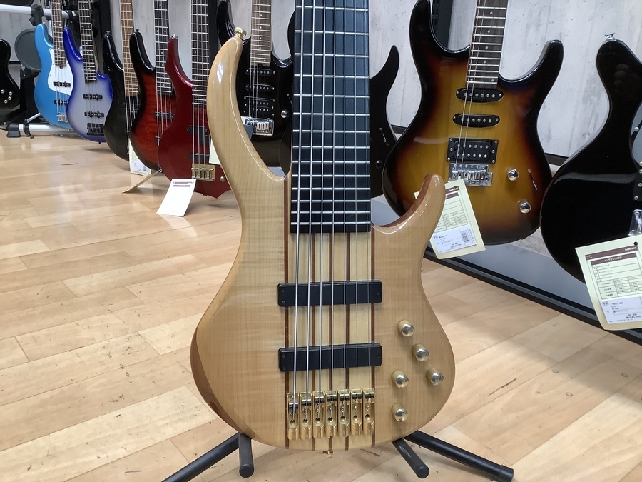 レアな7弦ベース！Tanatos（タナトス）のKFB7-120FM エレキベースが