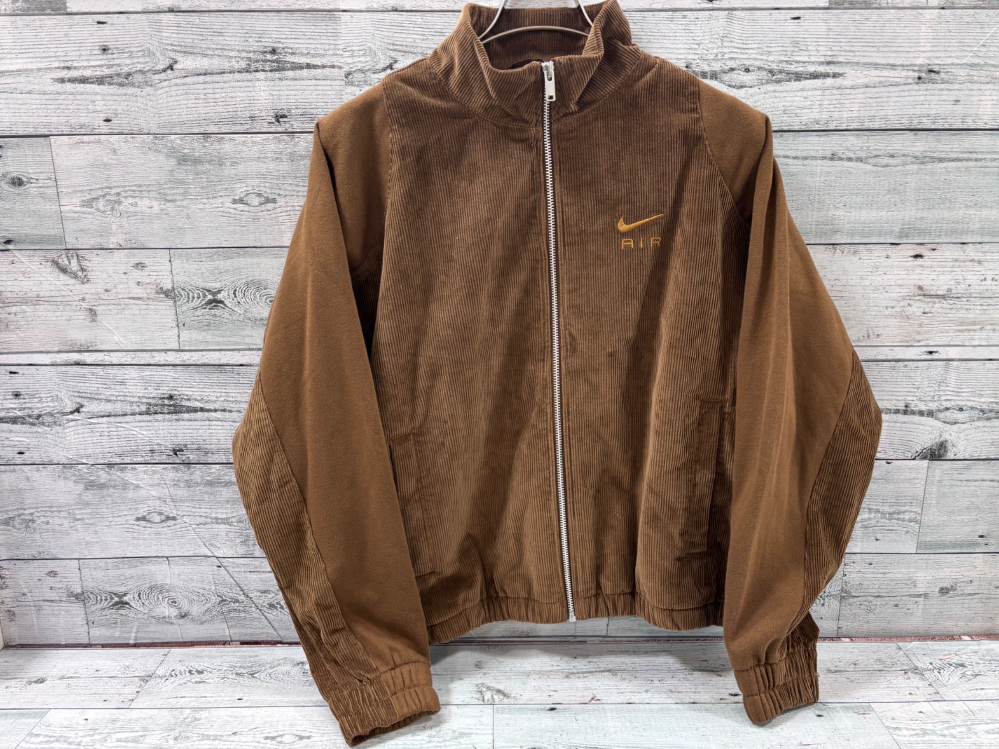 NIKEのコーデュロイジャケットが入荷いたしました！！｜2025年01月03日