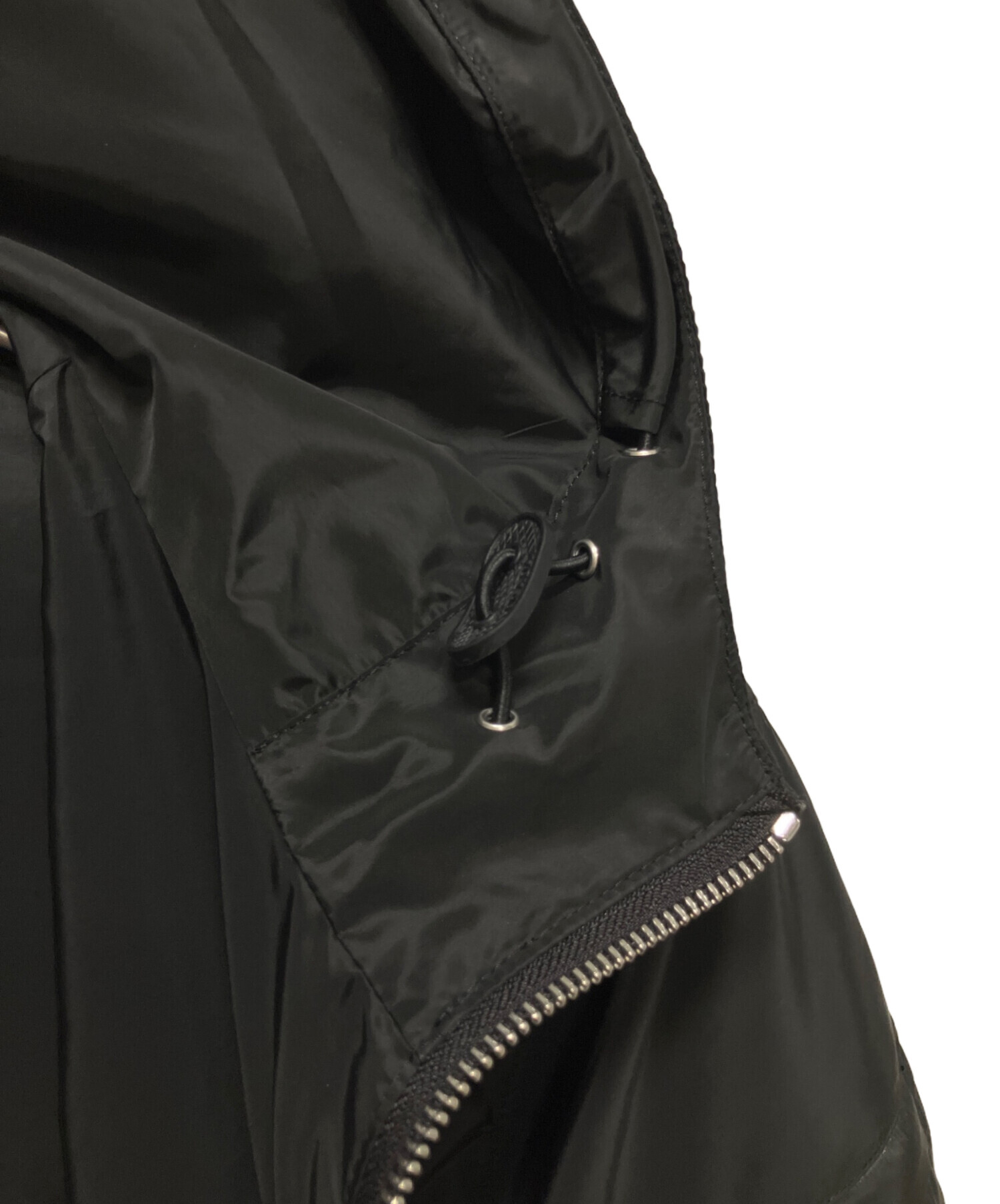 中古・古着通販】PRADA (プラダ) ナイロンジャケット Triangle Plate