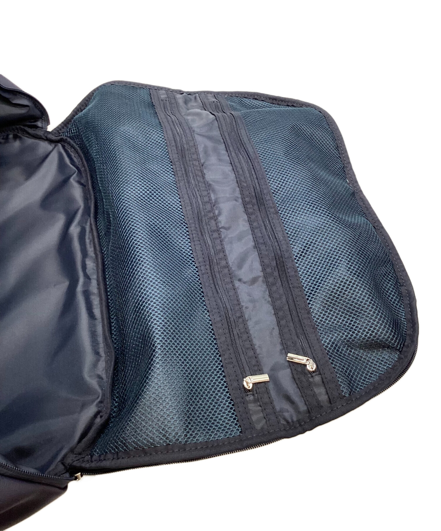 中古・古着通販】AWW (アウ) サボテンヴィーガンレザー ウィークエンド