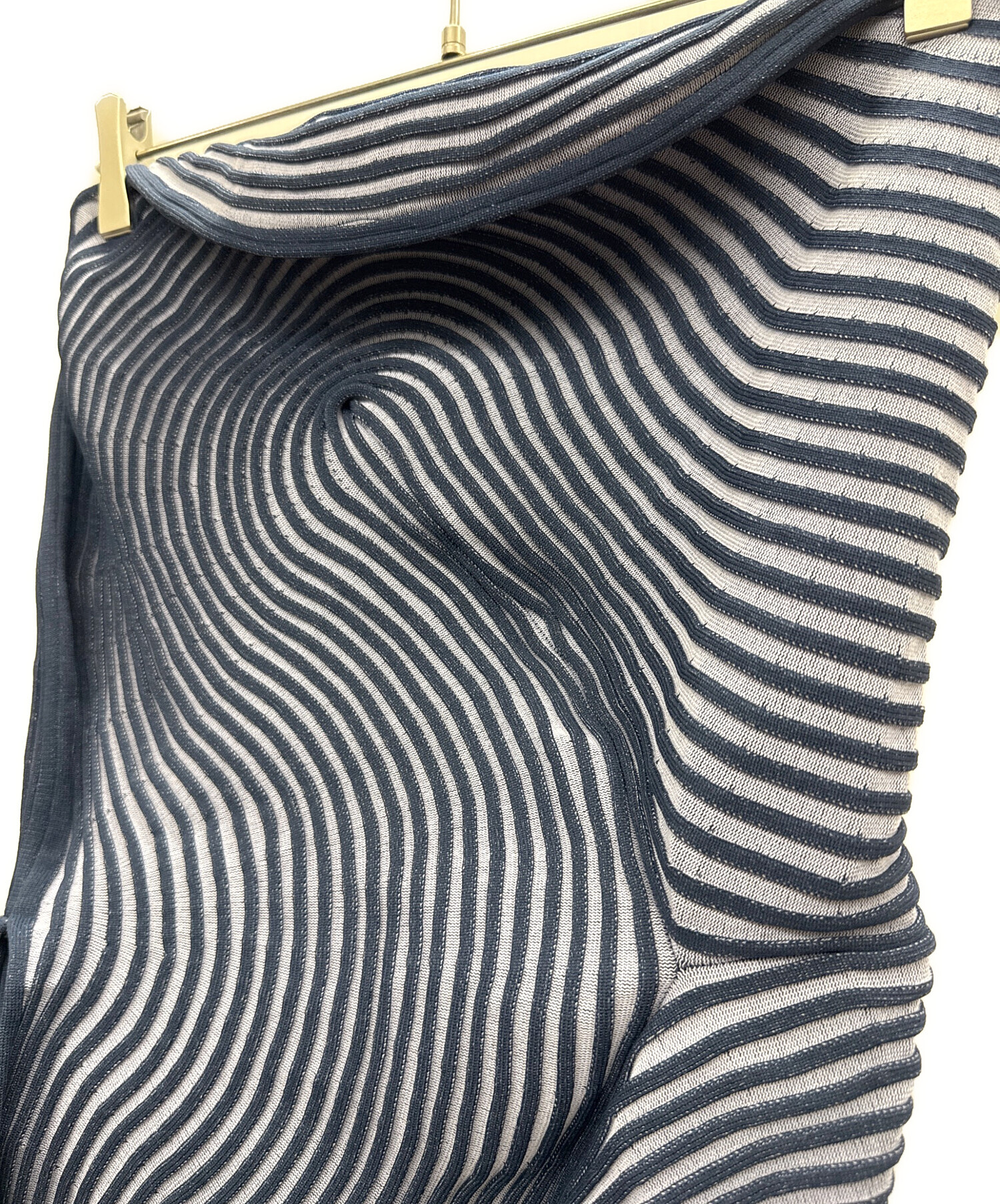 中古・古着通販】ISSEY MIYAKE (イッセイミヤケ) 変形トップス