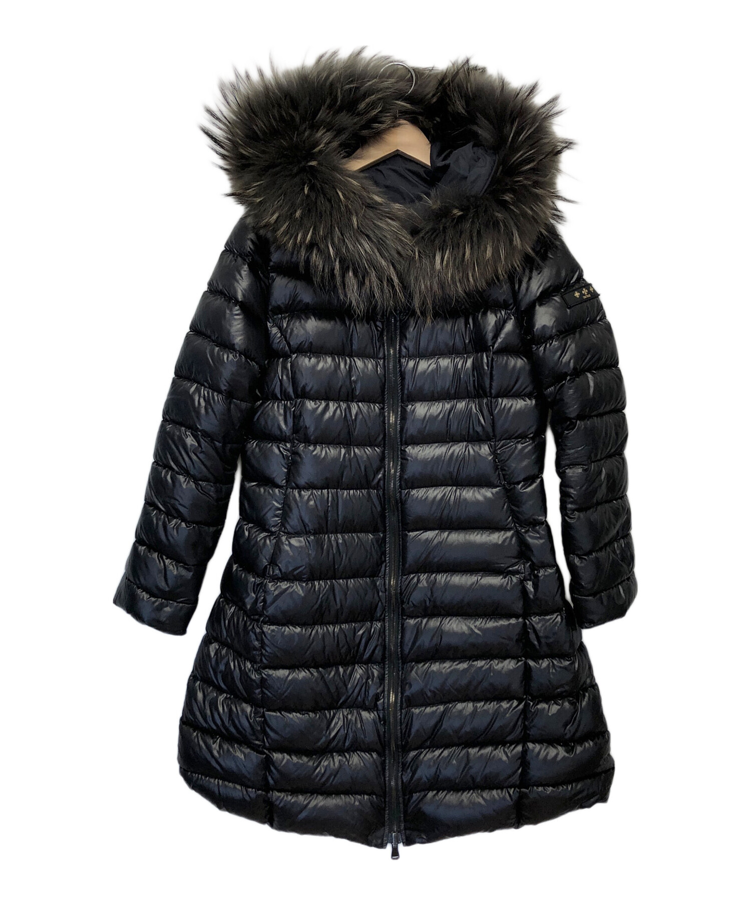 中古・古着通販】TATRAS (タトラス) リバーシブルダウンコート