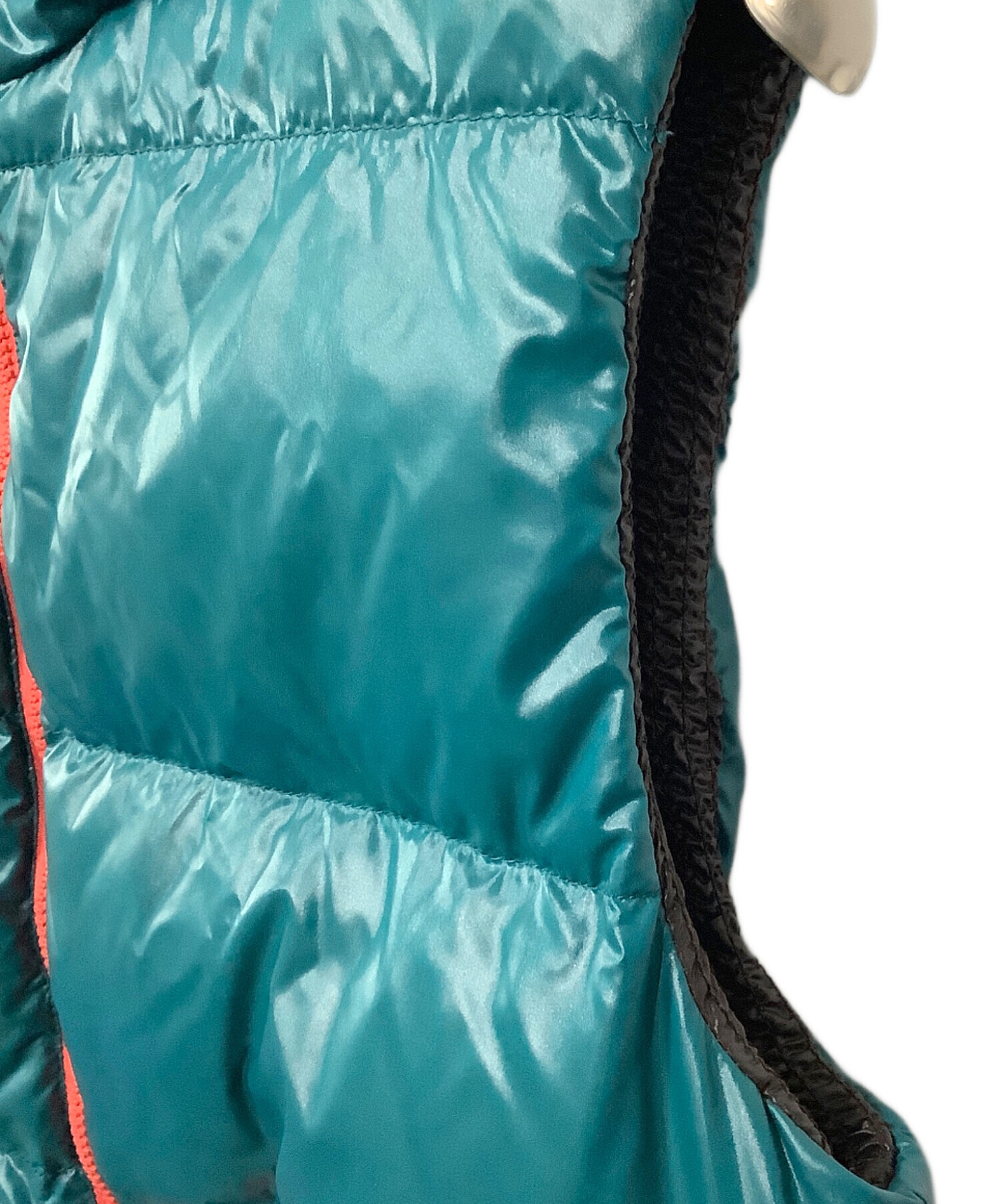 中古・古着通販】DUVETICA (デュベティカ) ダウンベスト ブルー サイズ