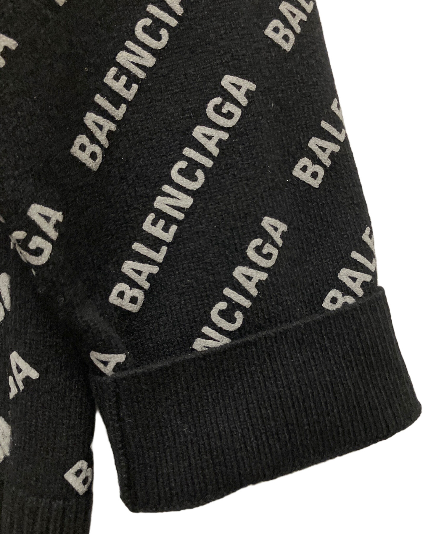 中古・古着通販】BALENCIAGA (バレンシアガ) オールオーバーロゴニット