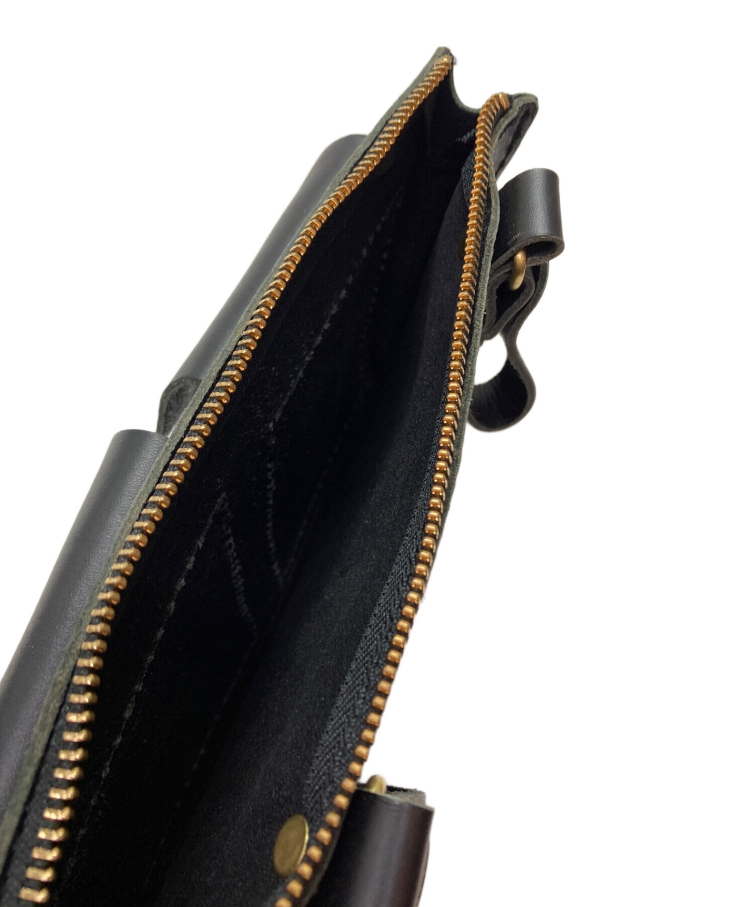 中古・古着通販】Herz (ヘルツ) スクエアレザーベルトポーチ ブラック