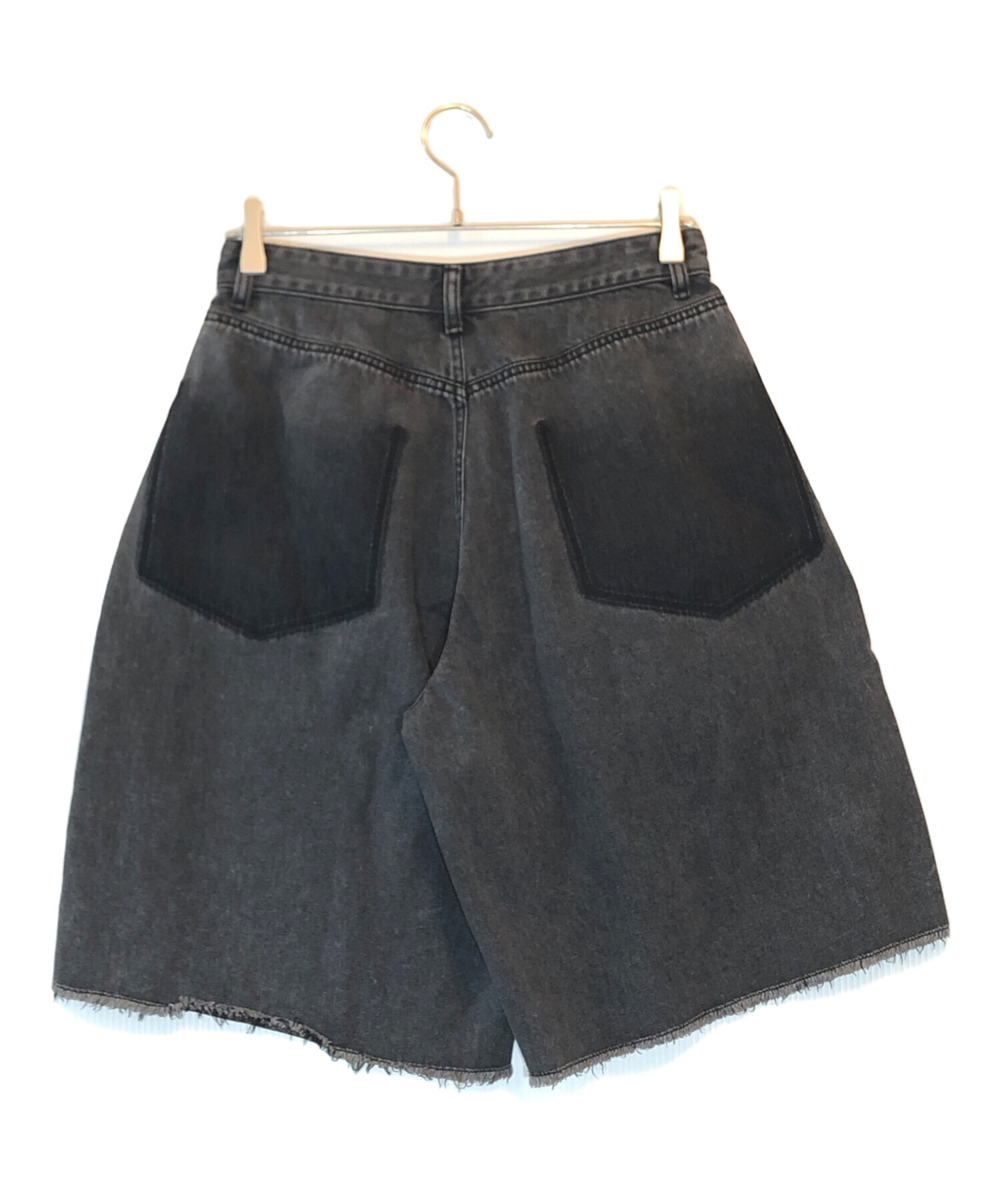 中古・古着通販】machatt (マチャット) タックデニムハーフパンツ