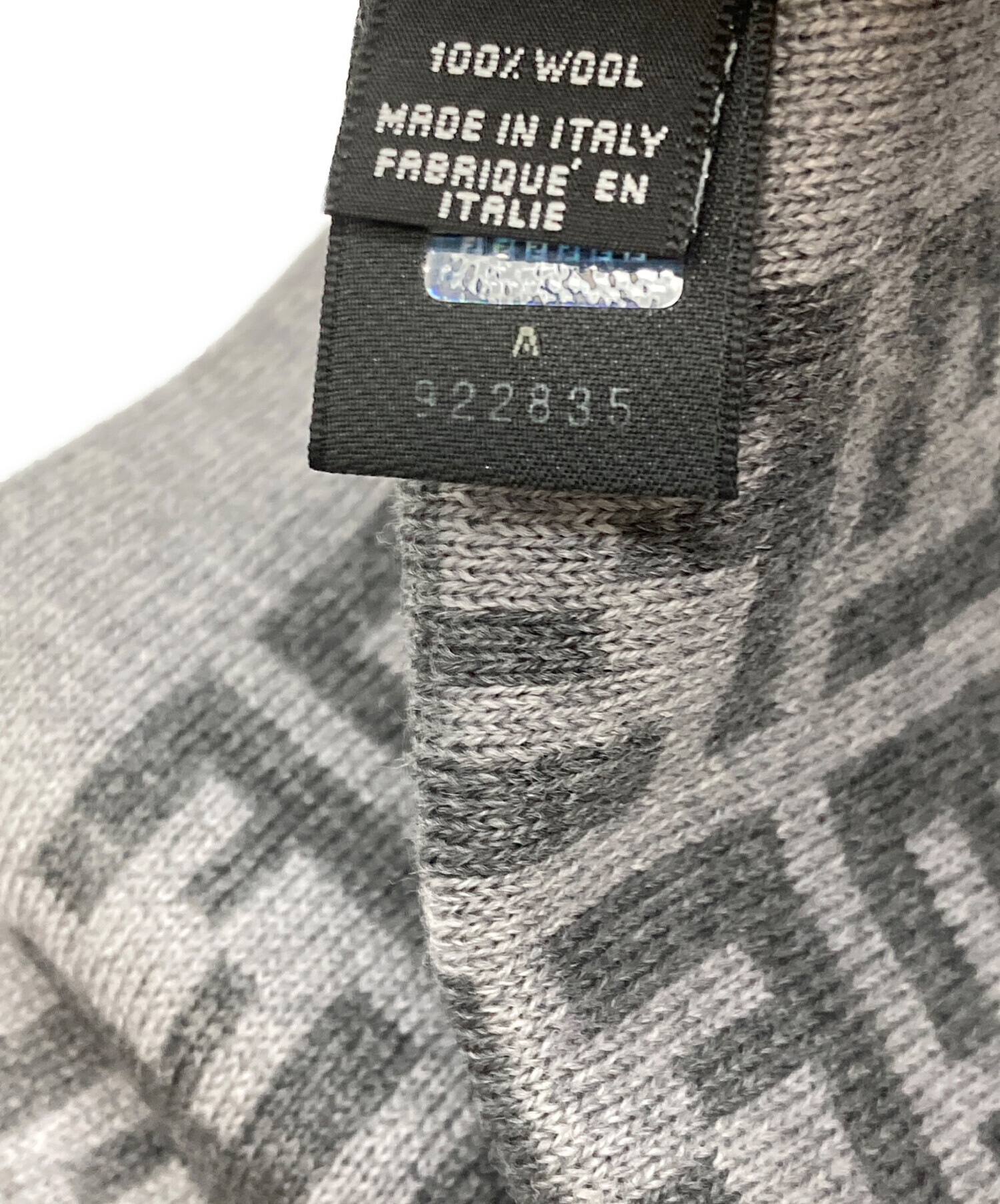 中古・古着通販】FENDI (フェンディ) ズッカ柄ウールマフラー