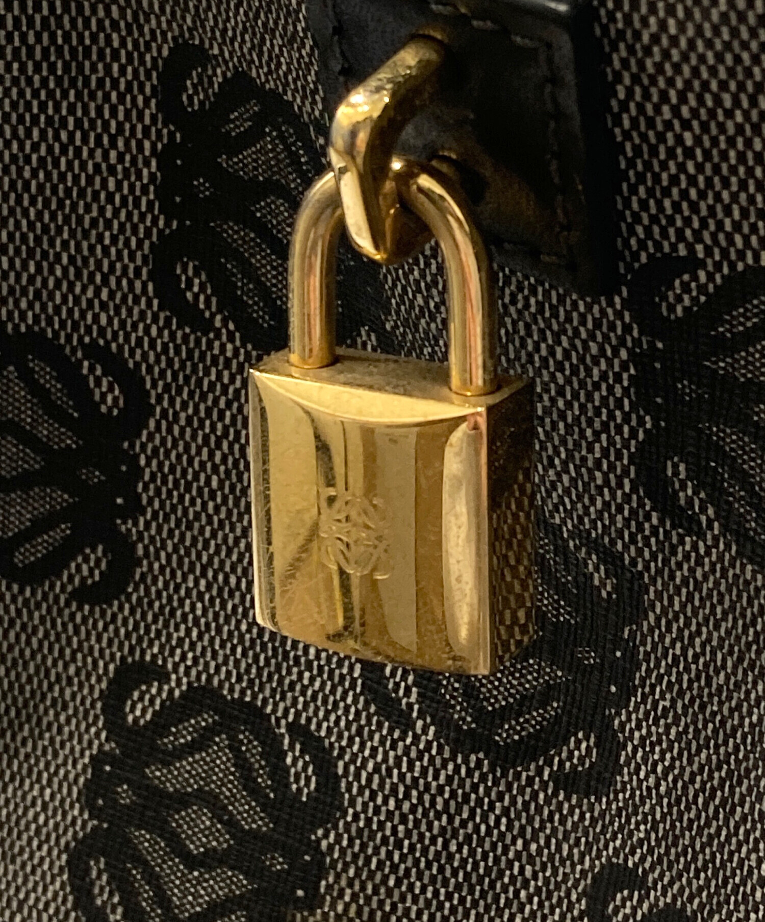 中古・古着通販】LOEWE (ロエベ) アナグラムミニボストンバッグ グレー