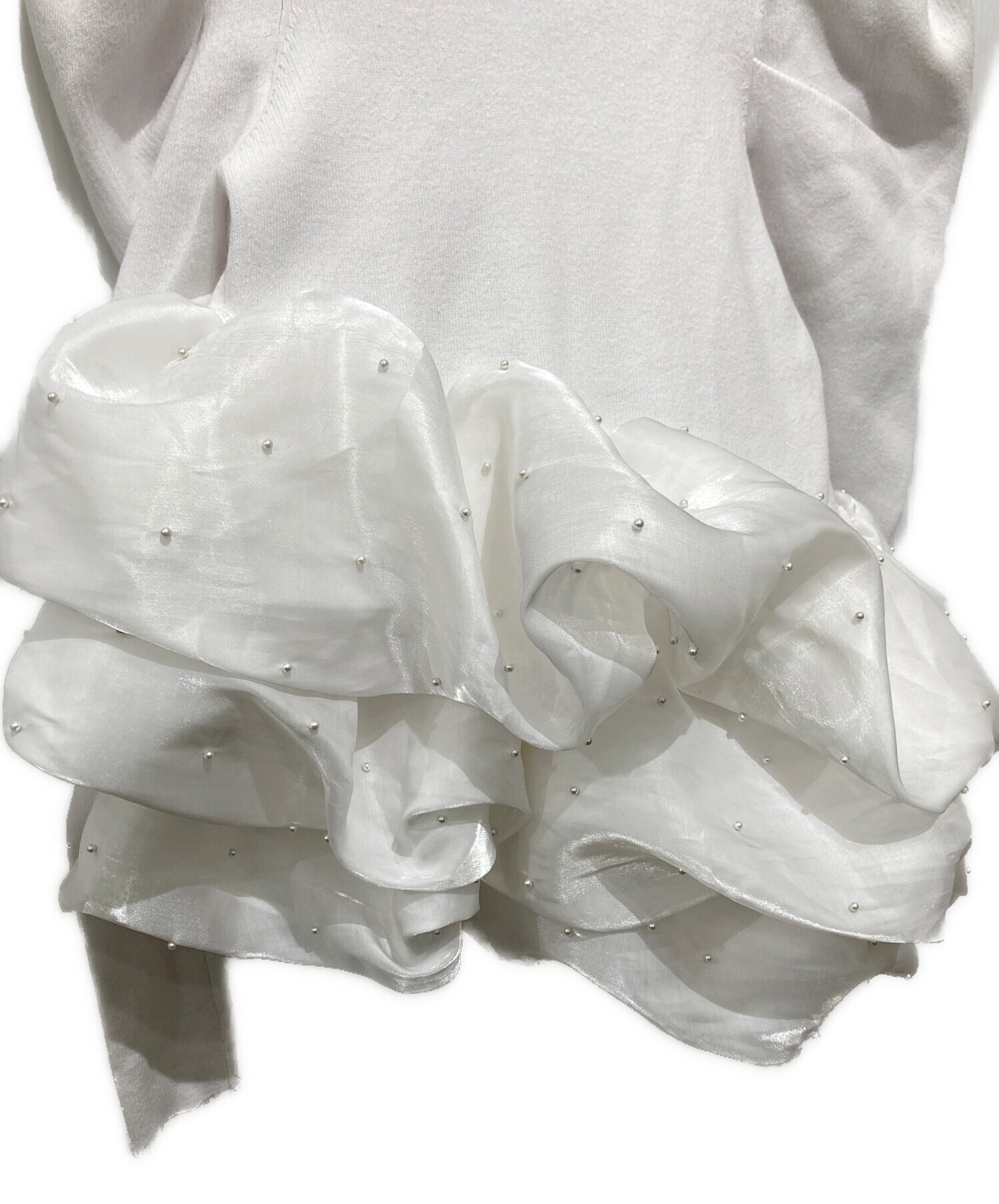 中古・古着通販】Bibiy. (ビビィ) AMELIE PEPURAMU KNIT ホワイト