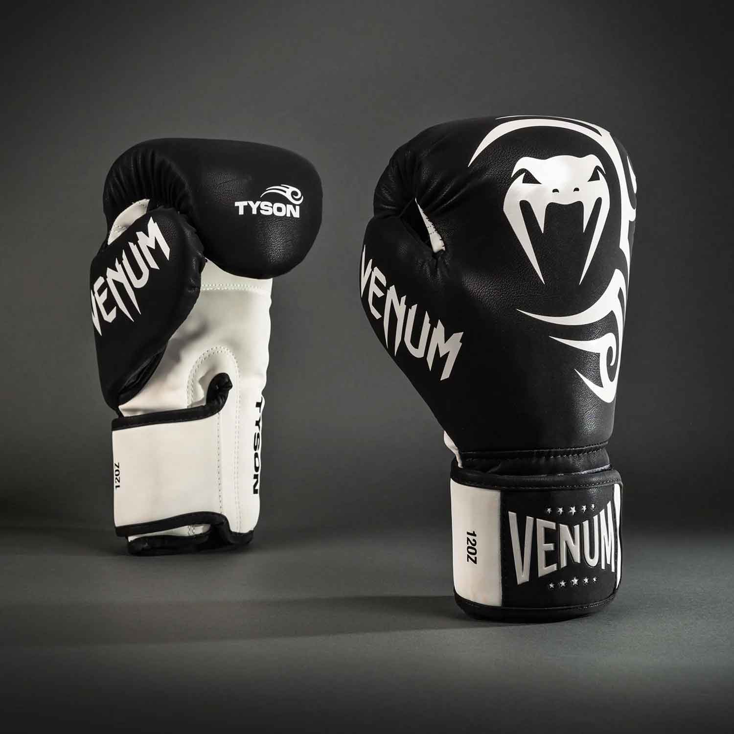 VENUM／ヴェナム ボクシンググローブ Mike Tyson Replica Boxing