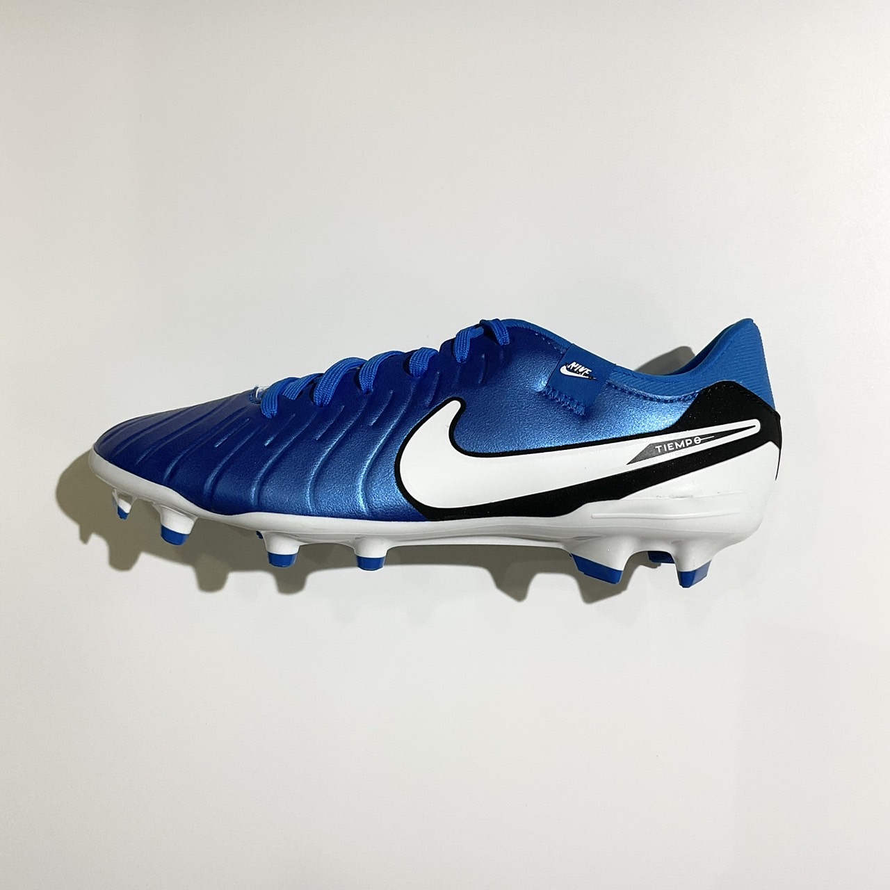 ナイキ】ティエンポ レジェンド 10 アカデミーFG/MG ソア/ホワイト