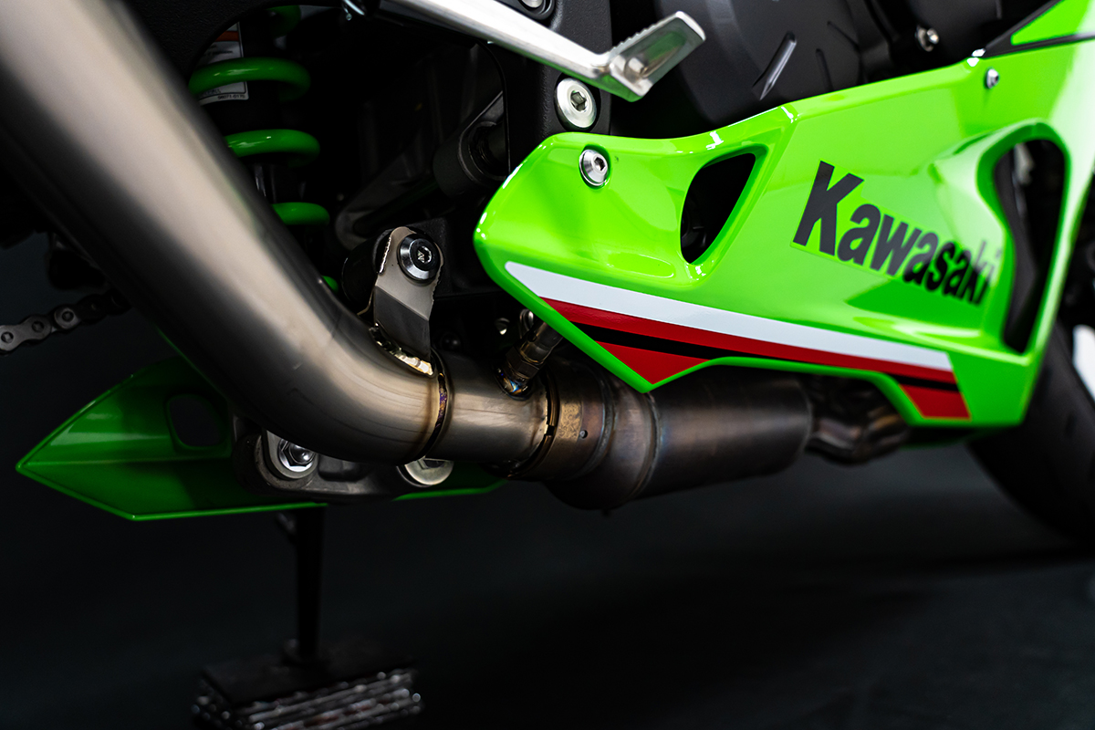 トリックスター / Ninja ZX-6R (24-26)スポーツコンバートマフラー