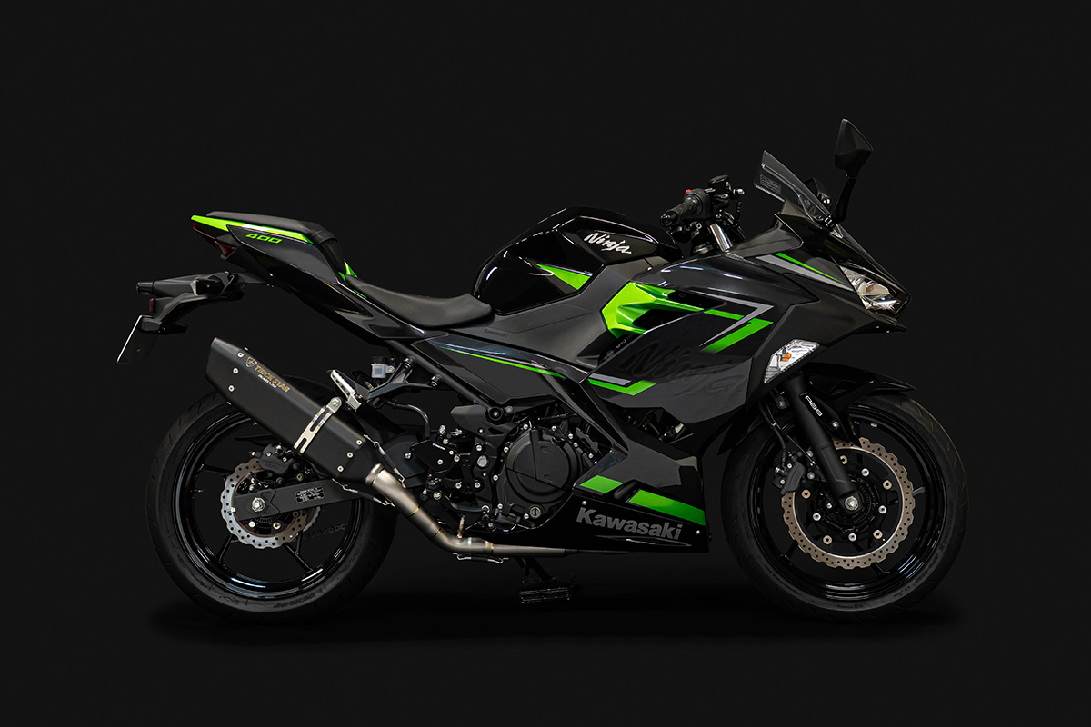 トリックスター / Ninja400 (23-24) 政府認証フルエキゾーストマフラー