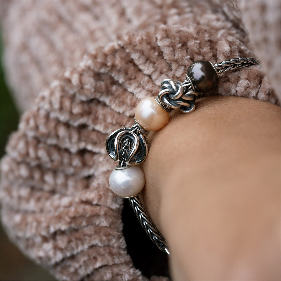 White Pearl Bead – Trollbeads