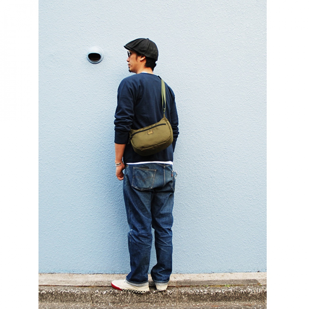 スタンダード カリフォルニア x ポーター ウィークエンダー ショルダー