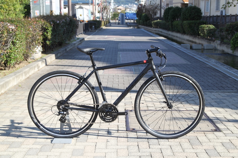 FUJI RAIZ(ライズ) スマートで快適な通学クロスバイク | TWOPEDAL
