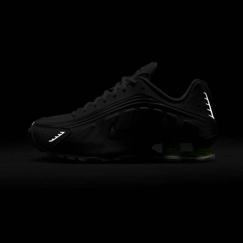 NIKE SHOX R4｜NIKE｜SHOES（シューズ）｜【公式通販 UNION TOKYO