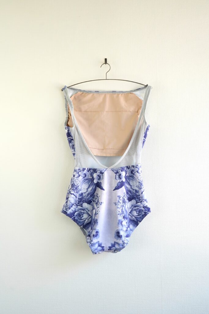 新作”Dégagé”のご紹介 – www.unoa-jp.com