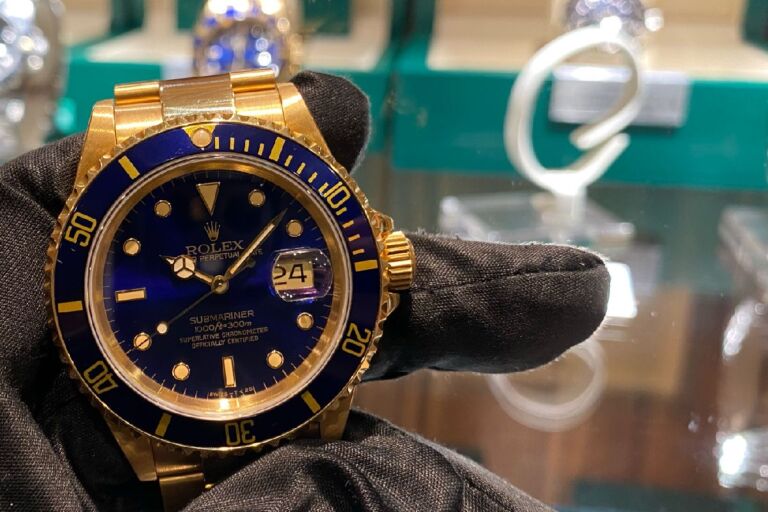 金無垢青サブ！優良個体！ロレックス 16618 オールトリチウム のご紹介