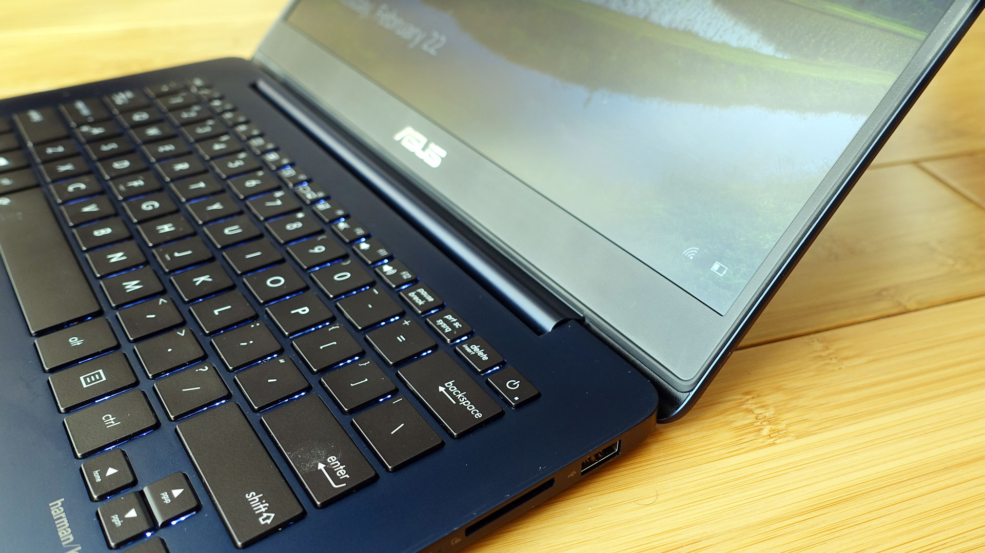 Asus Zenbook UX430UN review (i7-8550U , Nvidia MX150 graphics