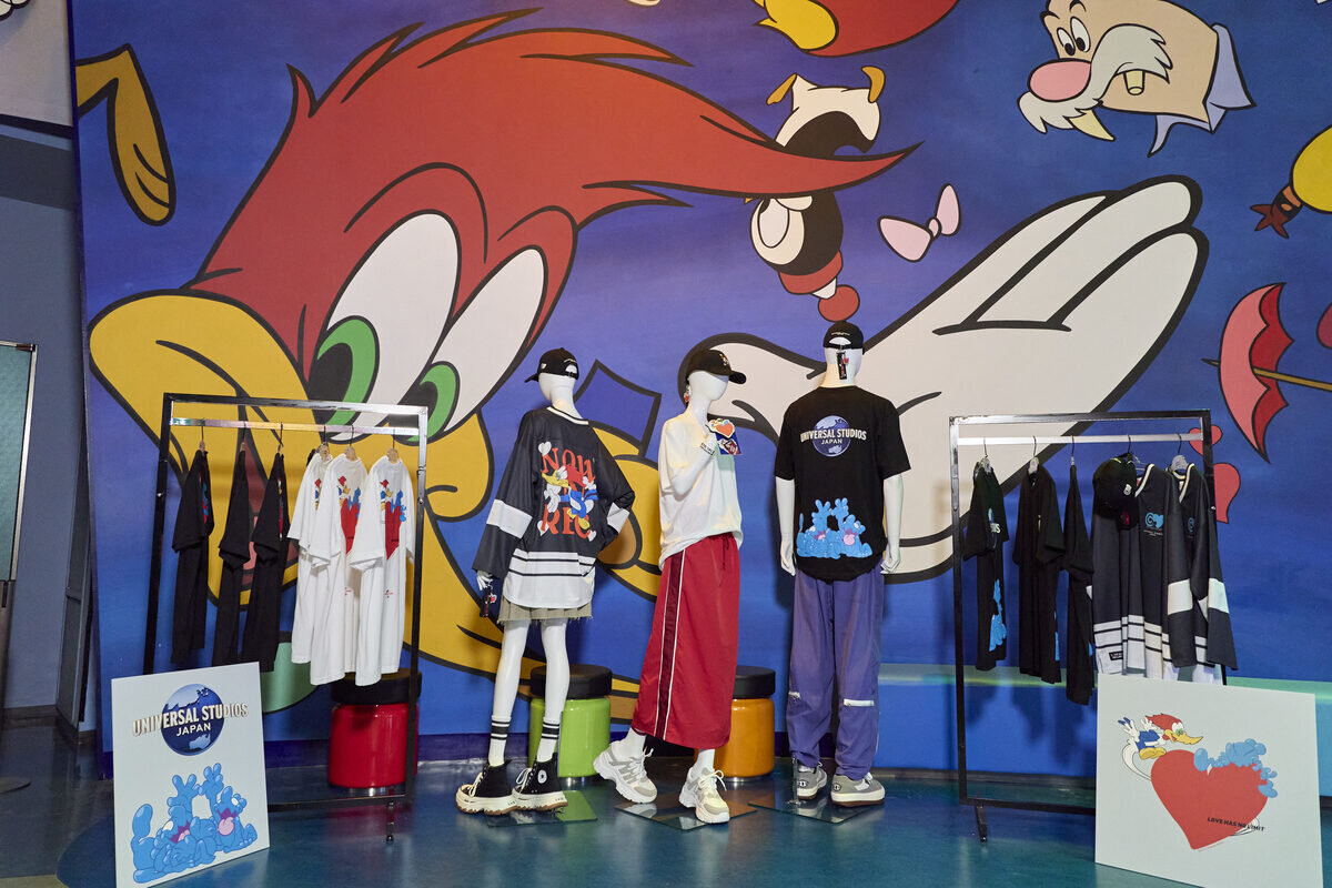 LOVE HAS NO LIMITチャリティグッズ第三弾 SNS世代に話題の 覆面現代