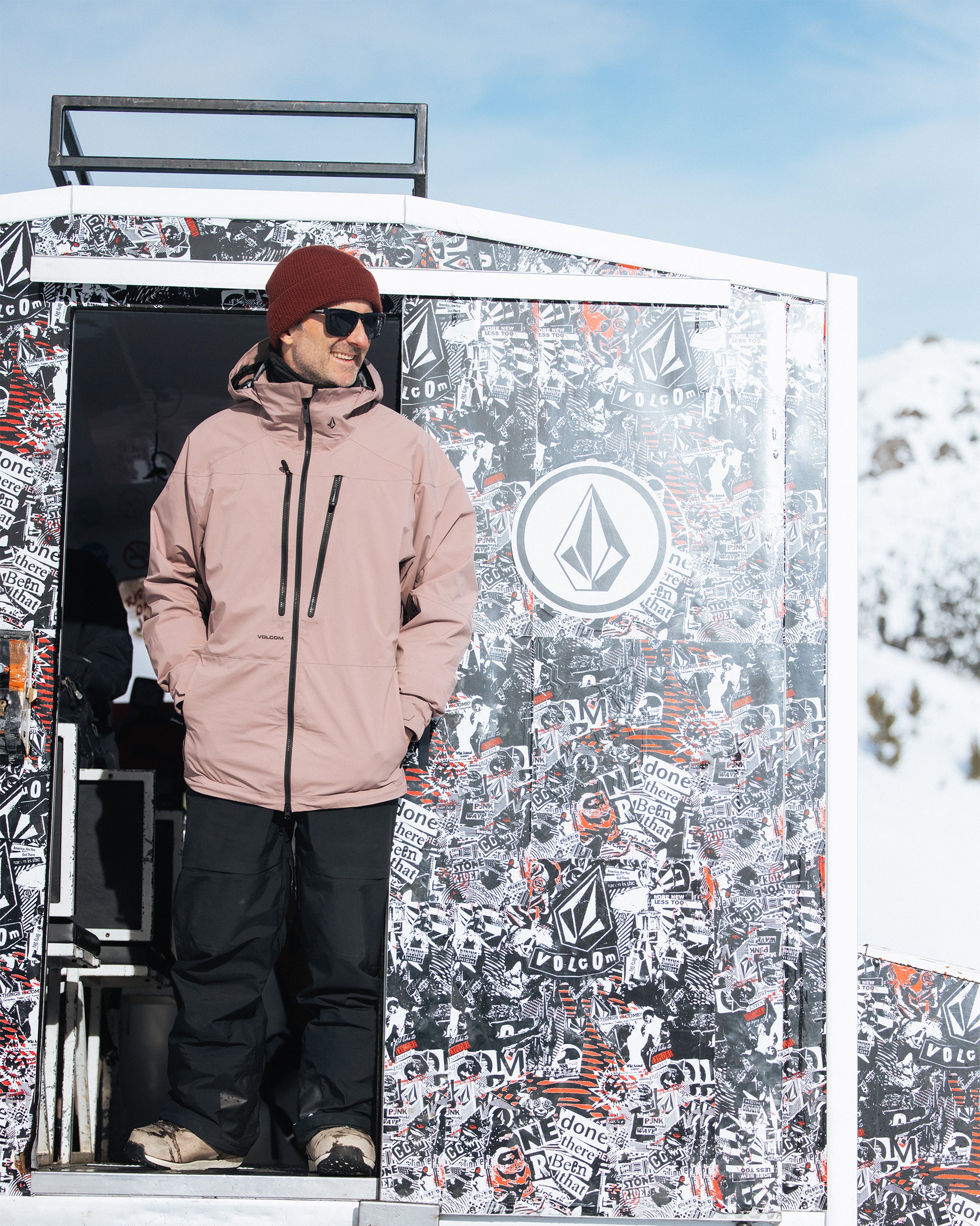 Guch Stretch Gore-tex Jacket - Mauve - Men - Volcom EU – Volcom Europe