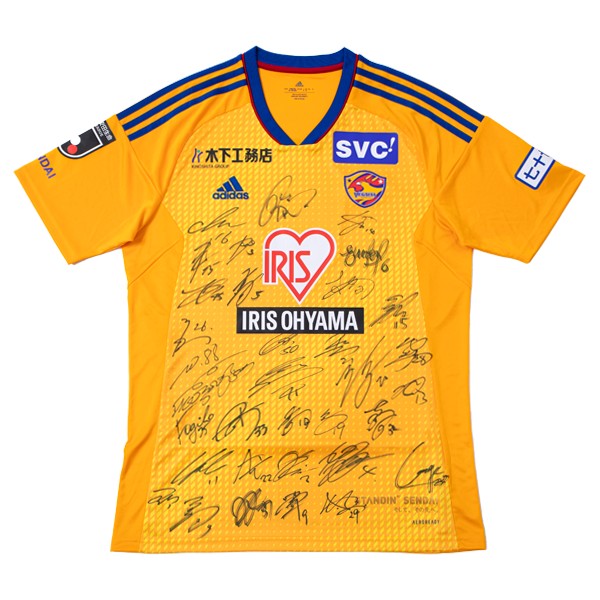 オフィシャルオンラインストア リニューアル記念特別企画「全選手直筆