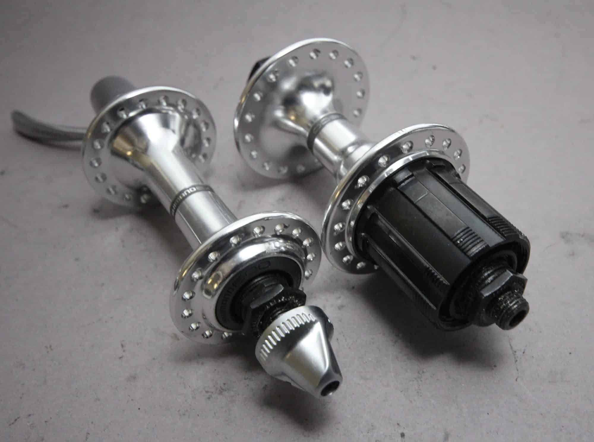 Shimano 600 Tricolor Hub Set / HB FH 6401 / 36H / HG 7 Sp