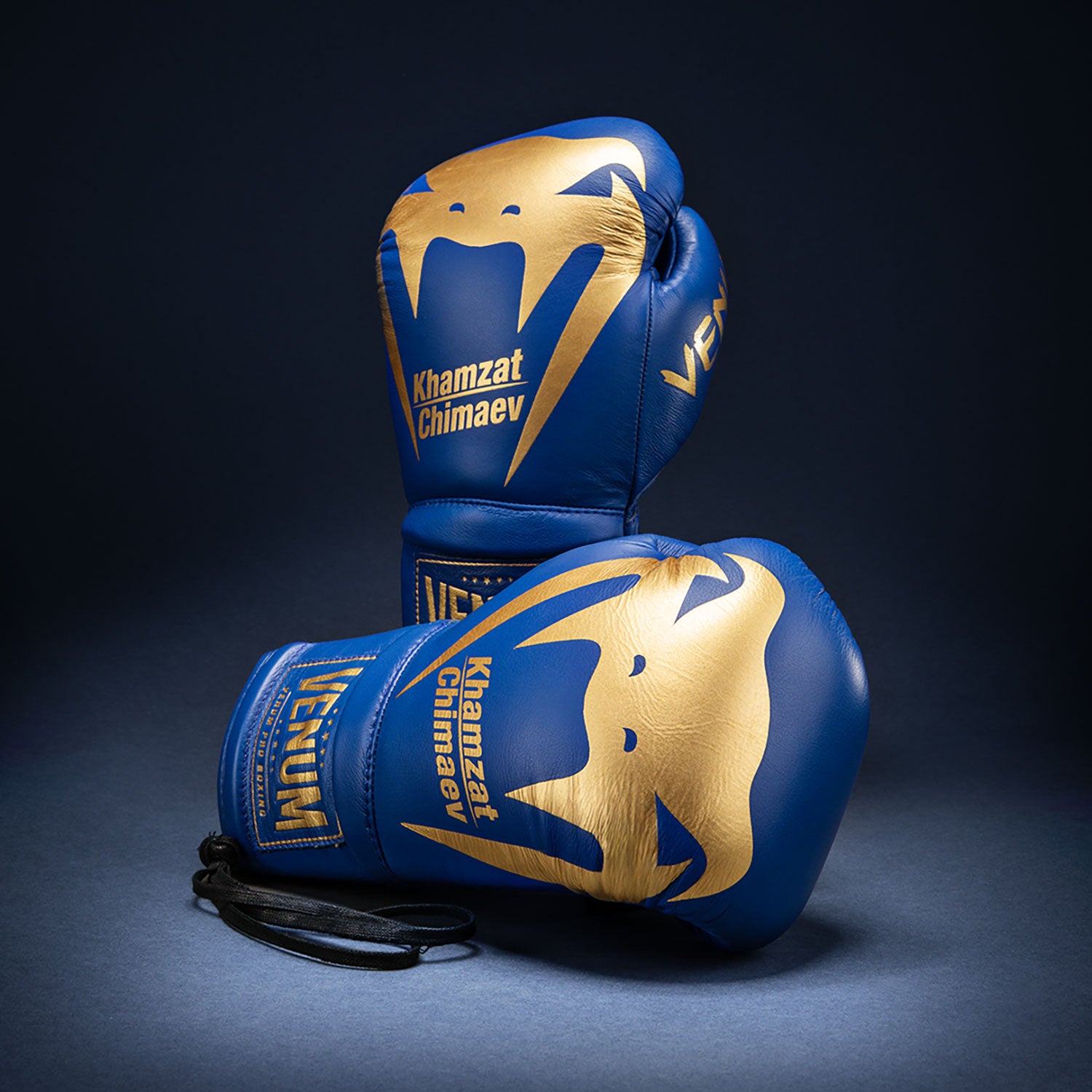Venum Giant 2.0 Khamzat Chimaev Pro boxing gloves - Blue gold - Venum