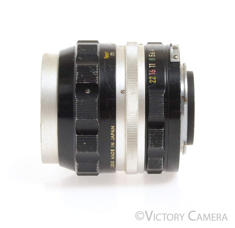 Nikon Nikkor-P 105mm f2.5 Photomic non-AI Telephoto Prime Lens -Light