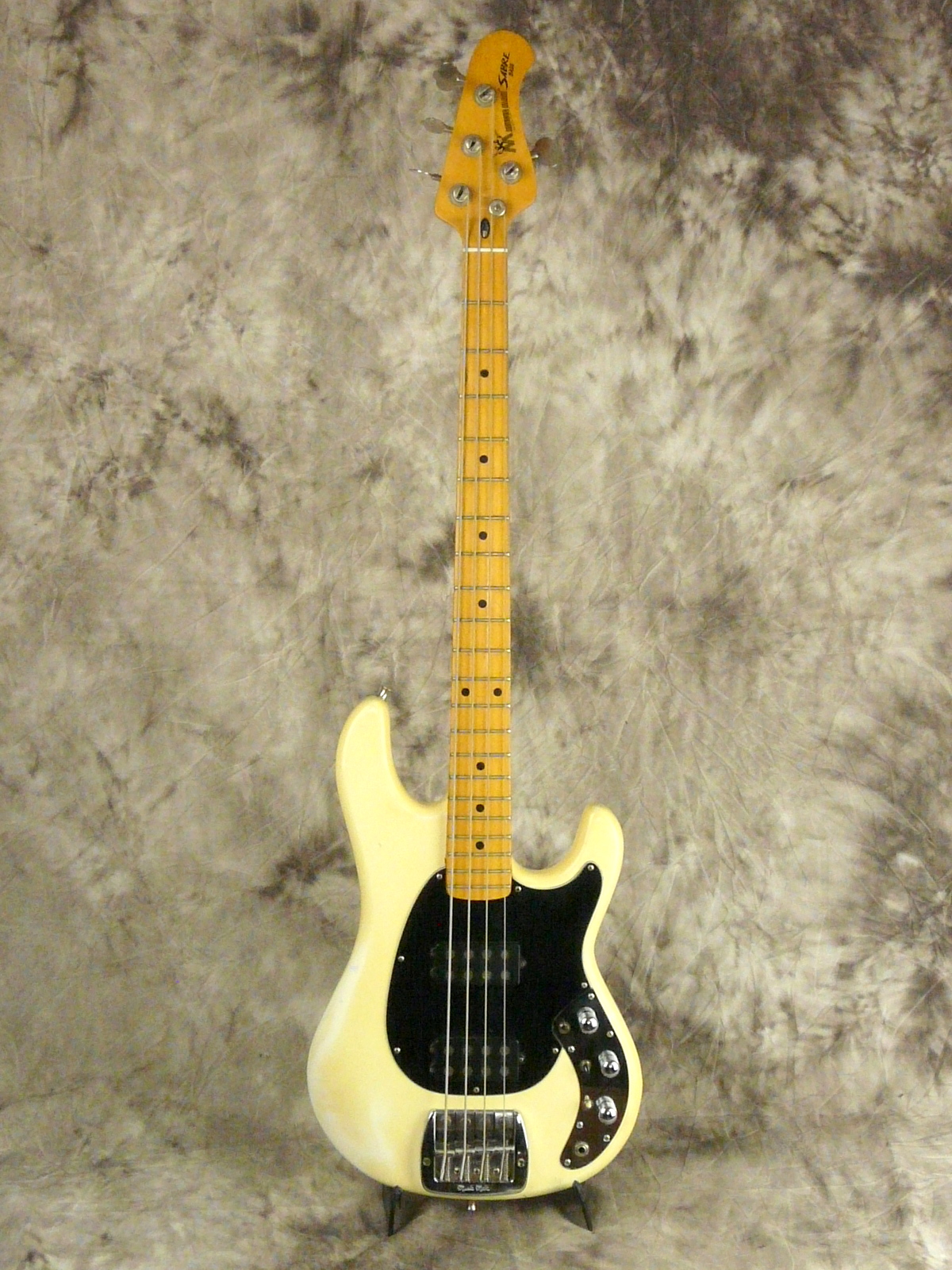 MusicMan Sabre