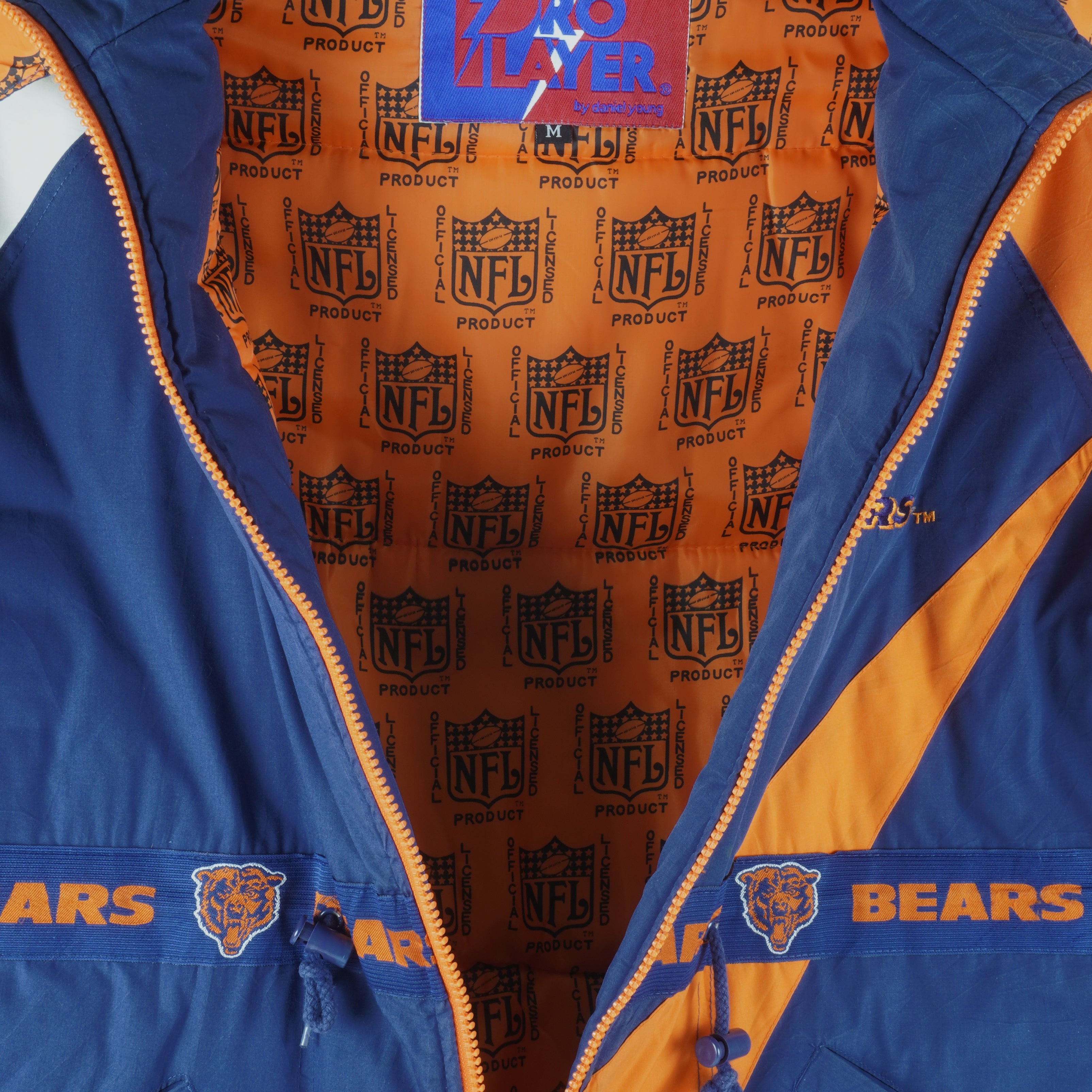 Vintage NFL (Pro Player by Daniel Young) - Chicago Bears Puffer
